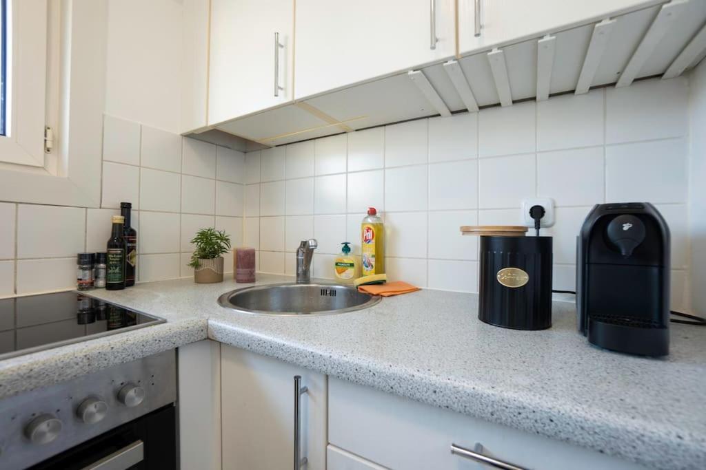 Stylish 2 Floor Penthouse • 15 Min To City Center เวียนนา ภายนอก รูปภาพ