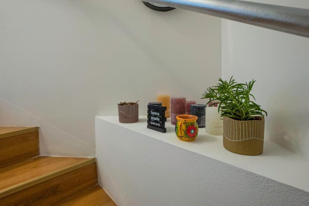 Stylish 2 Floor Penthouse • 15 Min To City Center เวียนนา ภายนอก รูปภาพ